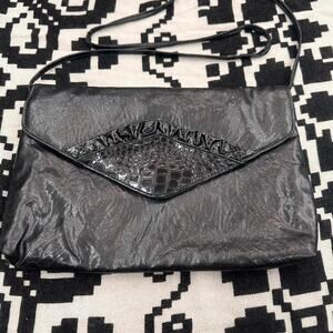 80s Black Faux Croc Leather Embossed Shoulder Bag Whimsygoth Goth